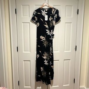 Brand new Roxy wrap dress, maxi length